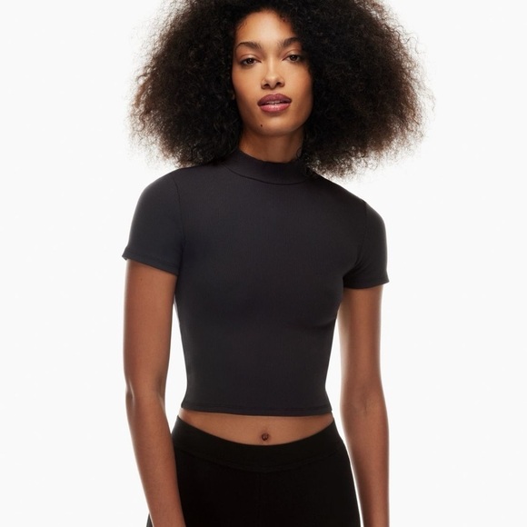ARITZIA Babaton Gonzalo Hip T-Shirt - Picture 1 of 4